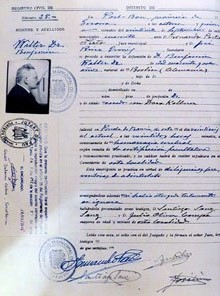 Inscripció de la defunció de Walter Benjamin al Registre Civil. Ajuntament de Portbou. Exposició Walter Benjamin. Constel·lacions de l'exili, al Museu d'Història dels Jueus de Girona