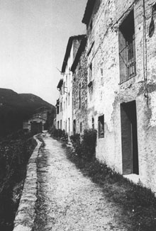 Carrer d'Albanyà. 1987