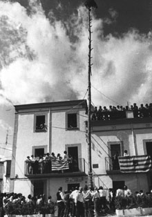 Plantada de l'Arbre de Maig. 1985