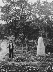El menhir de la Pedra Dreta. Ca. 1902