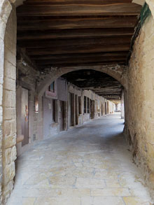 Pla&ccedil;a Major de Santa Pau