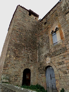 El castell de Santa Pau